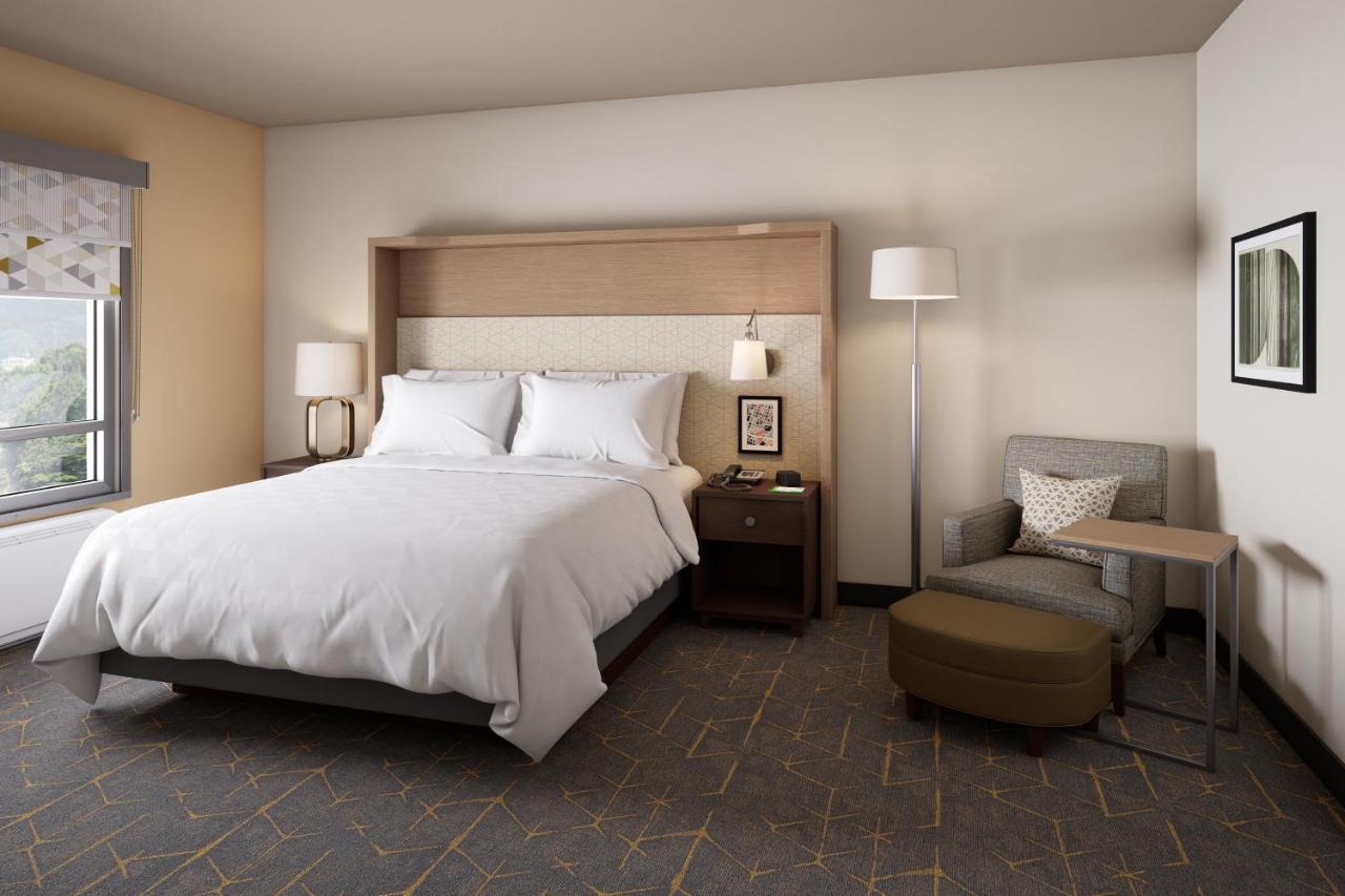 Holiday Inn - Kansas City - Northeast By Ihg Exterior photo